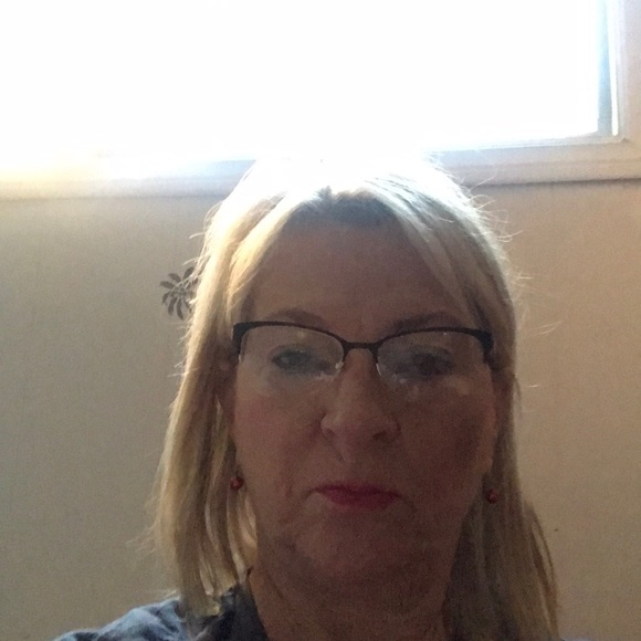 Meet your Posher, Teri - Picture 1 of 1